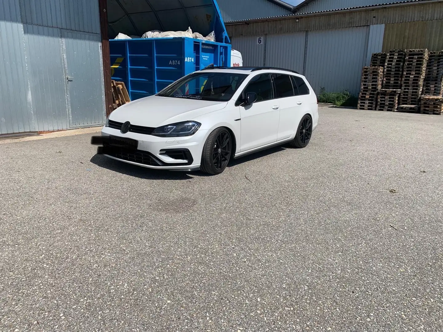 Volkswagen Golf R Variant 2,0 TSI DSG - 2