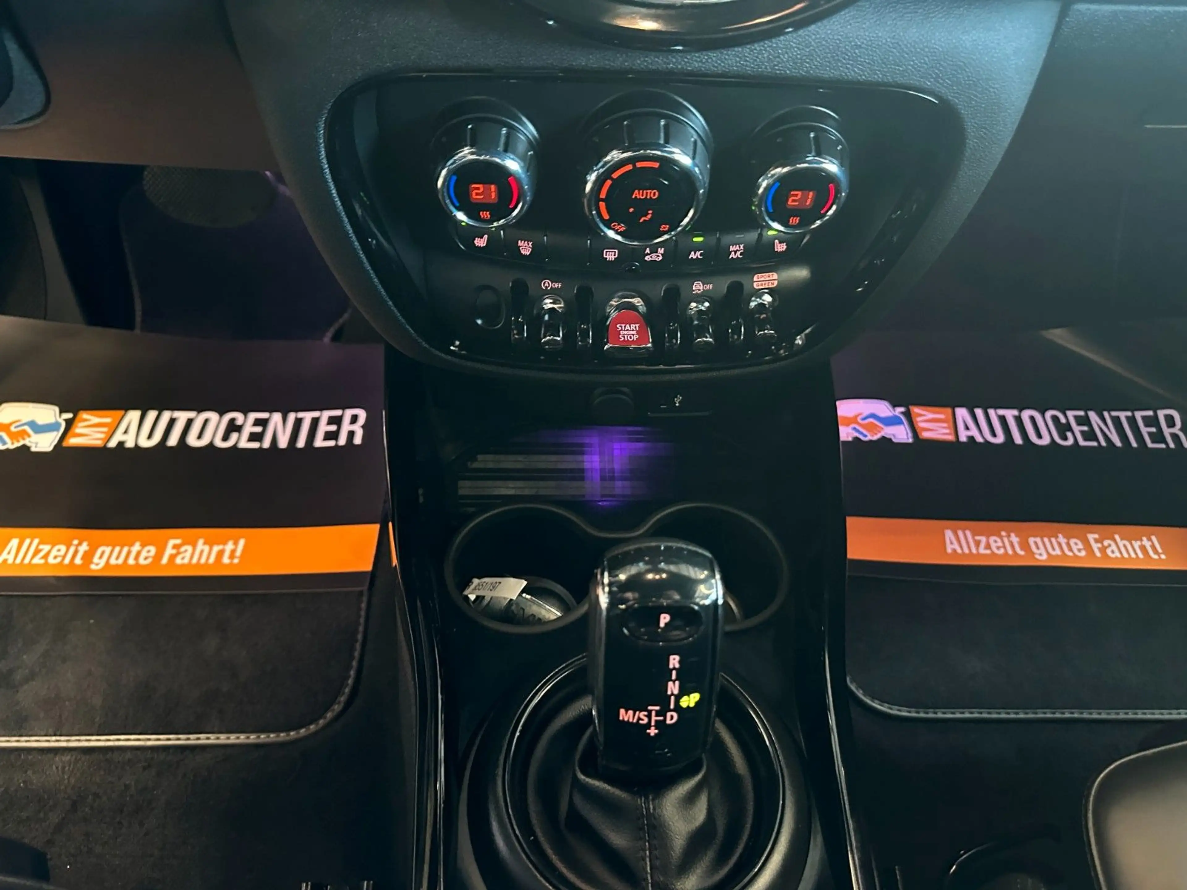 MINI Cooper S Clubman COOPER_S *1-HAND*KEYLESS*ACC*2-ZONEN*VOLLDIGITAL — photo 9