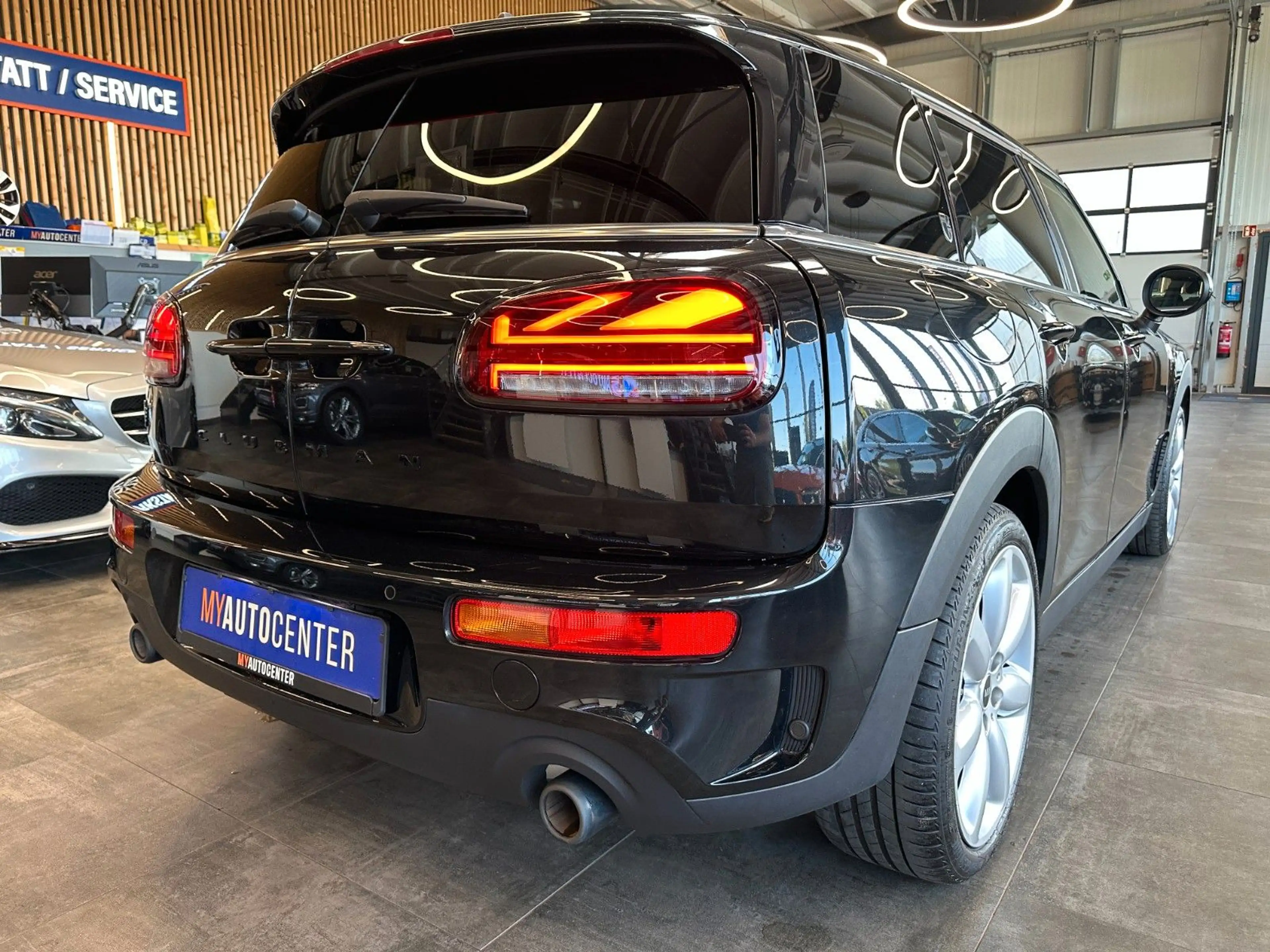 MINI Cooper S Clubman COOPER_S *1-HAND*KEYLESS*ACC*2-ZONEN*VOLLDIGITAL — photo 2