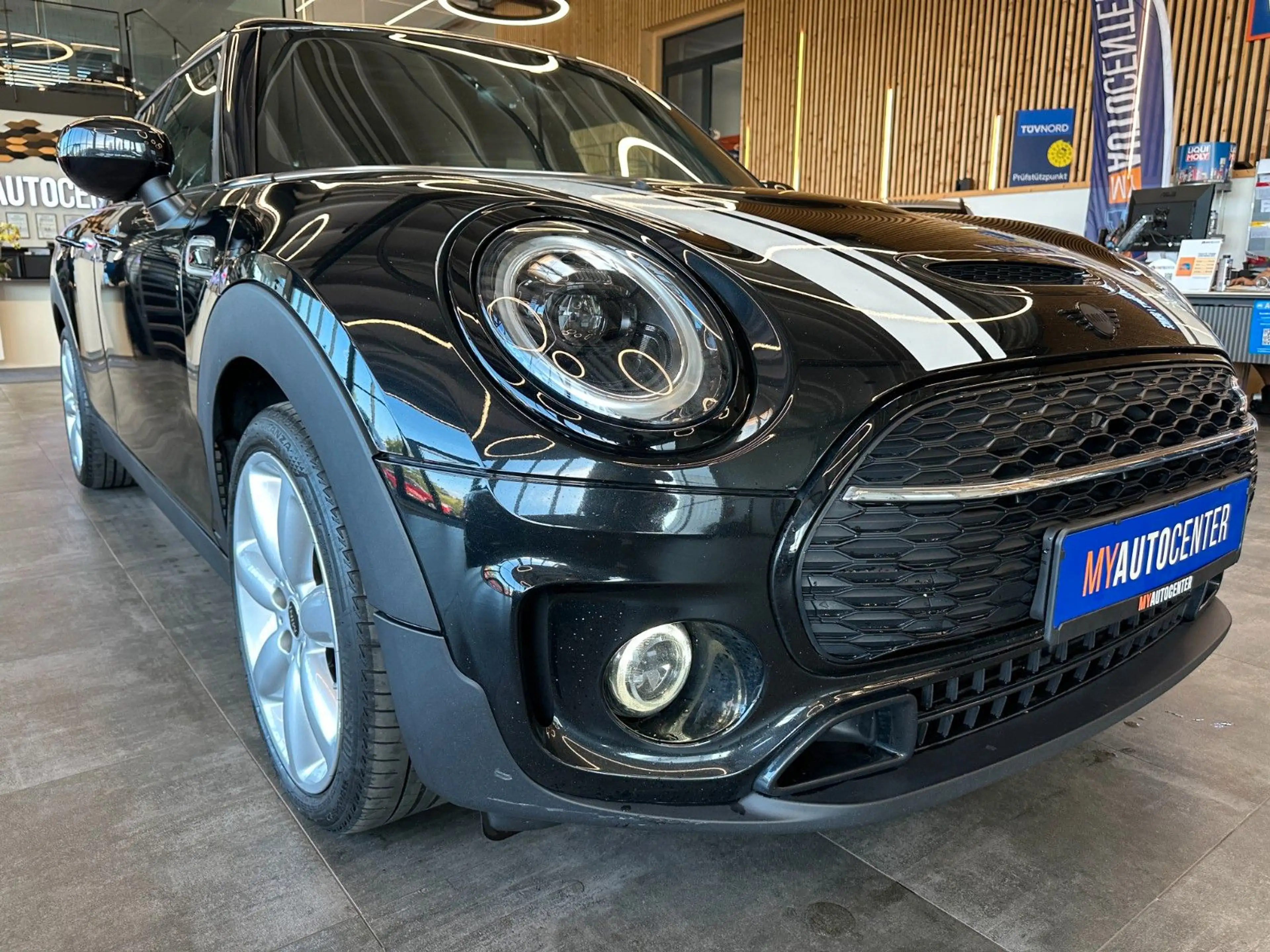 MINI Cooper S Clubman COOPER_S *1-HAND*KEYLESS*ACC*2-ZONEN*VOLLDIGITAL — photo 3