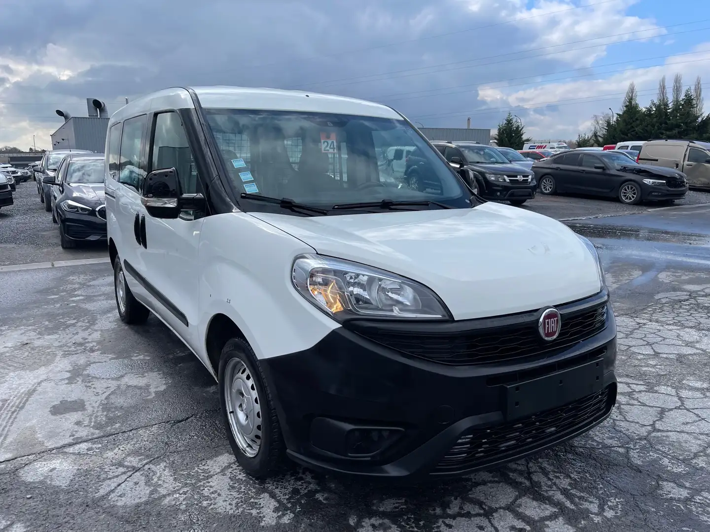 Fiat Doblo /// PRIX MARCHAND OU EXPORT /// TVA DEDUCTIBLE Blanc - 1