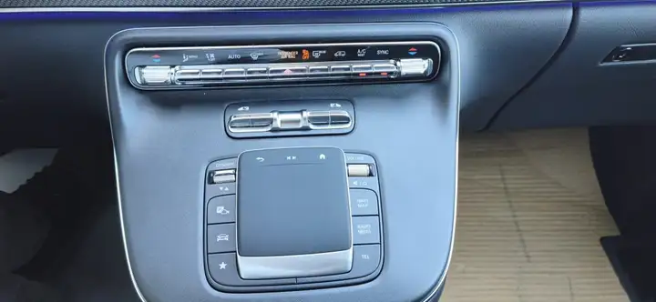 Mercedes-Benz Clase V V 300d Largo Avantgarde 2026, foto 9