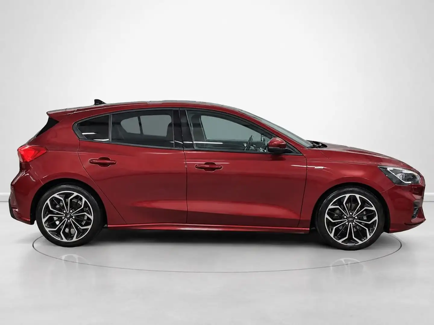 Ford Focus 1.0 Ecoboost Trend+ Aut. 125 Rojo - 2