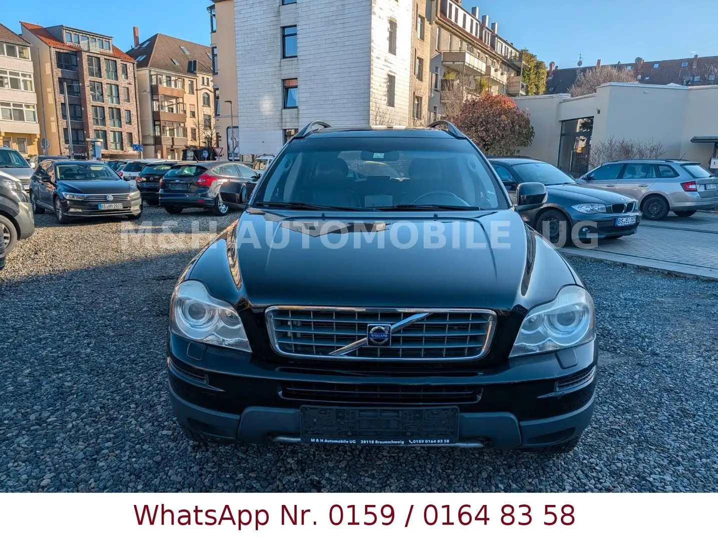 Volvo XC90 XC90 D5 Momentum Schwarz - 2