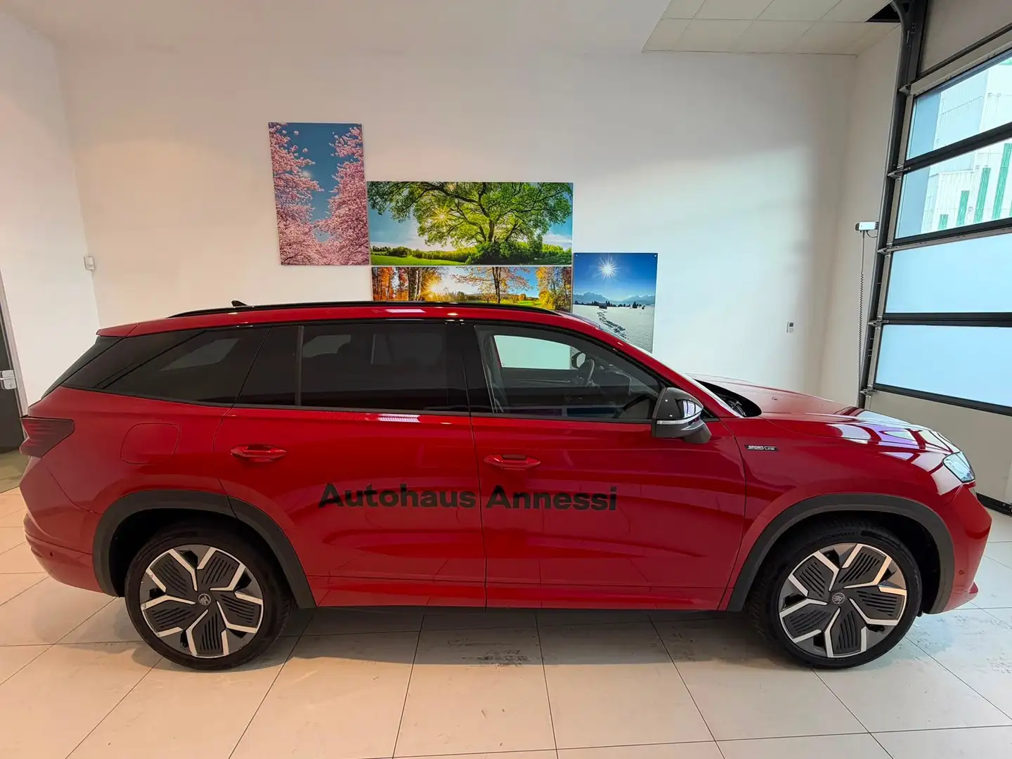 Skoda Kodiaq 2.0 TDI 142 kW 4x4 Sportline Rot - 2