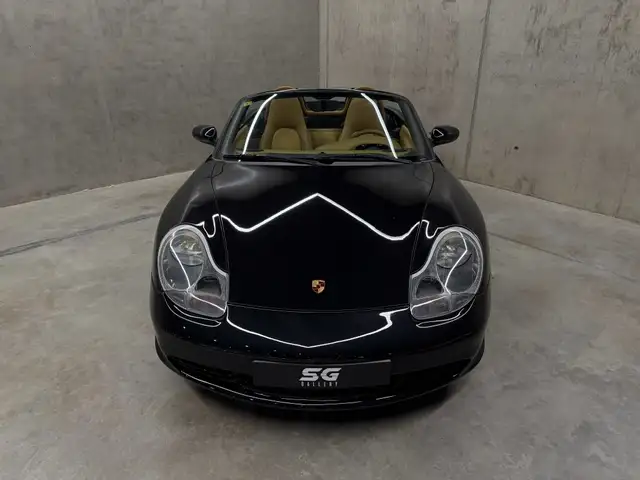 Porsche Boxster view 3