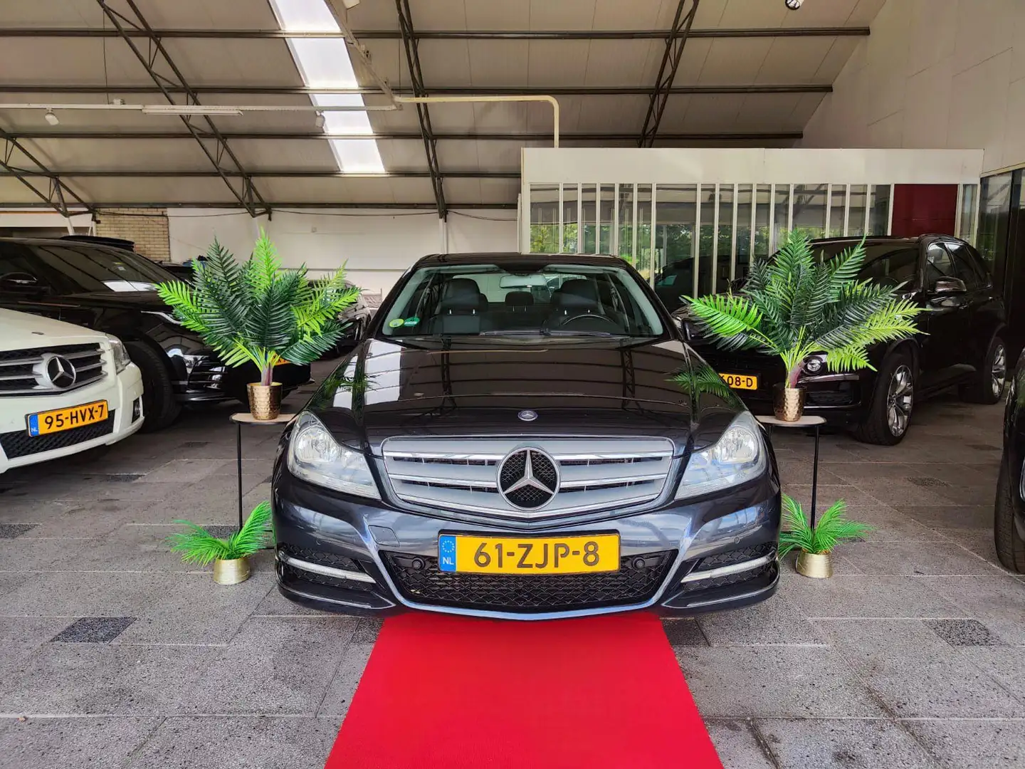 Mercedes-Benz C-klasse 2.2 CDI AVANTGARDE NAVI 2012 FACELIFT! Zwart - 1
