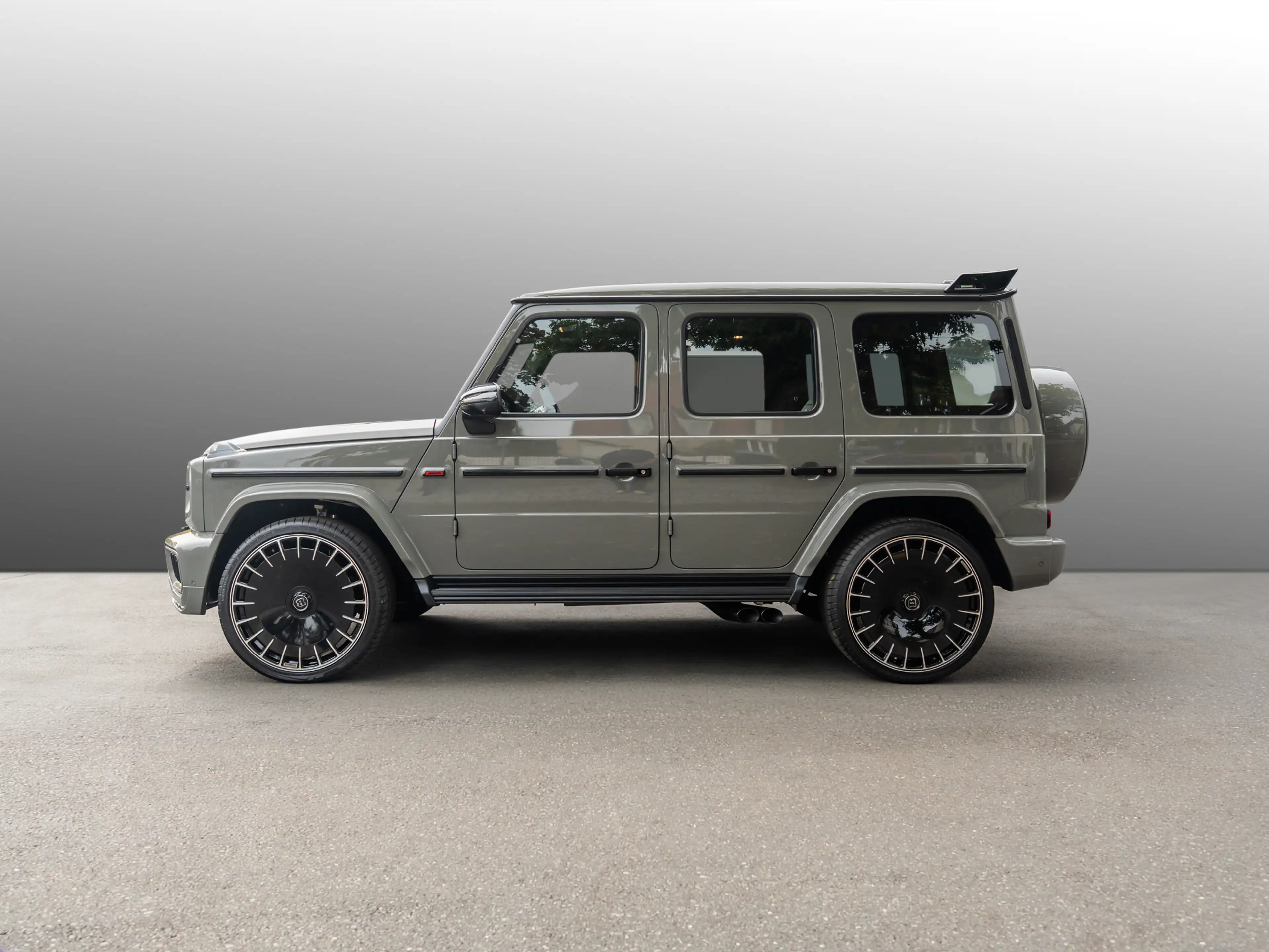Mercedes-Benz G 63 AMG Brabus | ActiveRide Contr. | Night Pack — photo 4