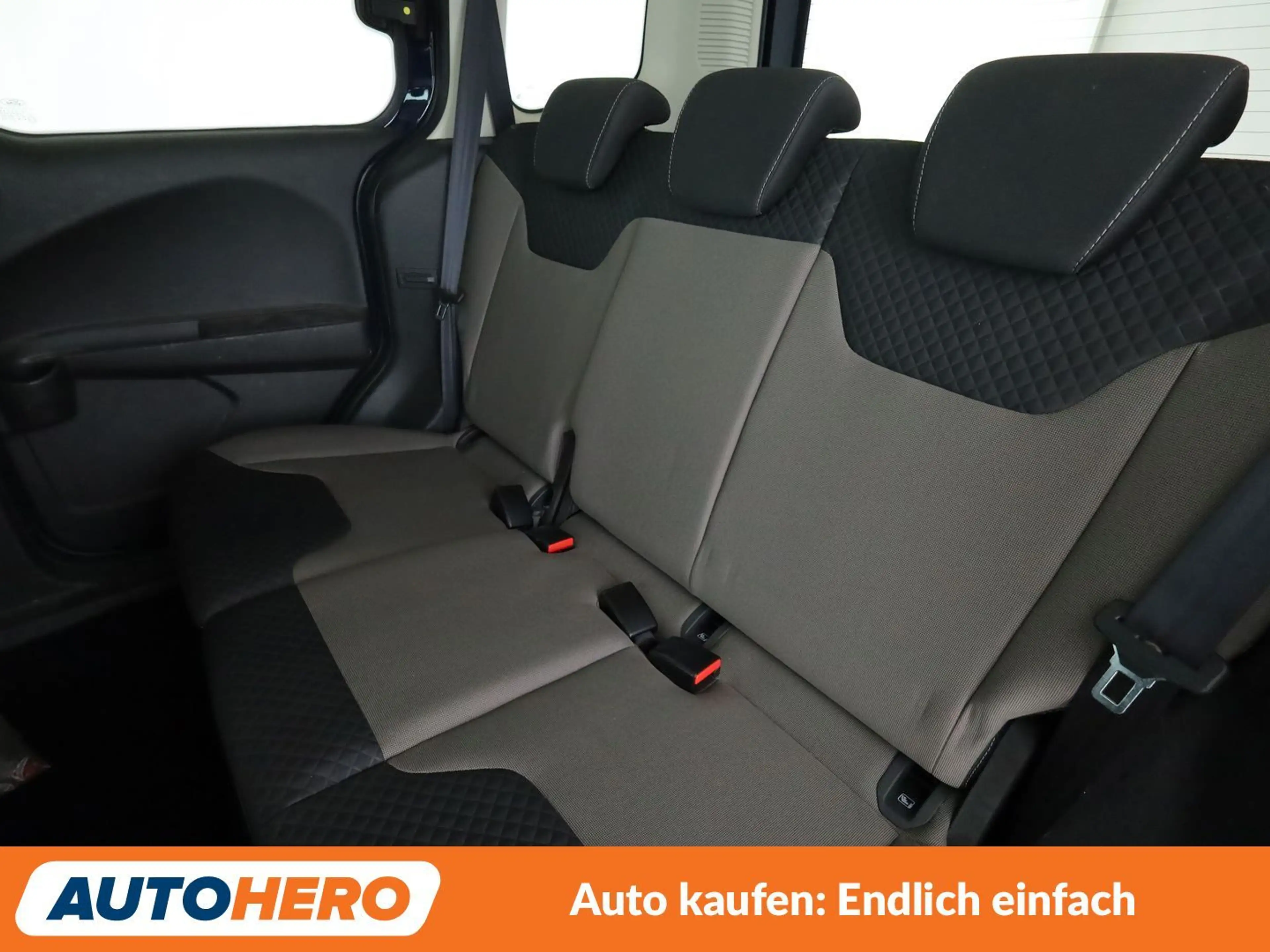 Ford Tourneo 1.0 EcoBoost Titanium*TEMPO*AHK*KLIMA*GARANTIE* — photo 14