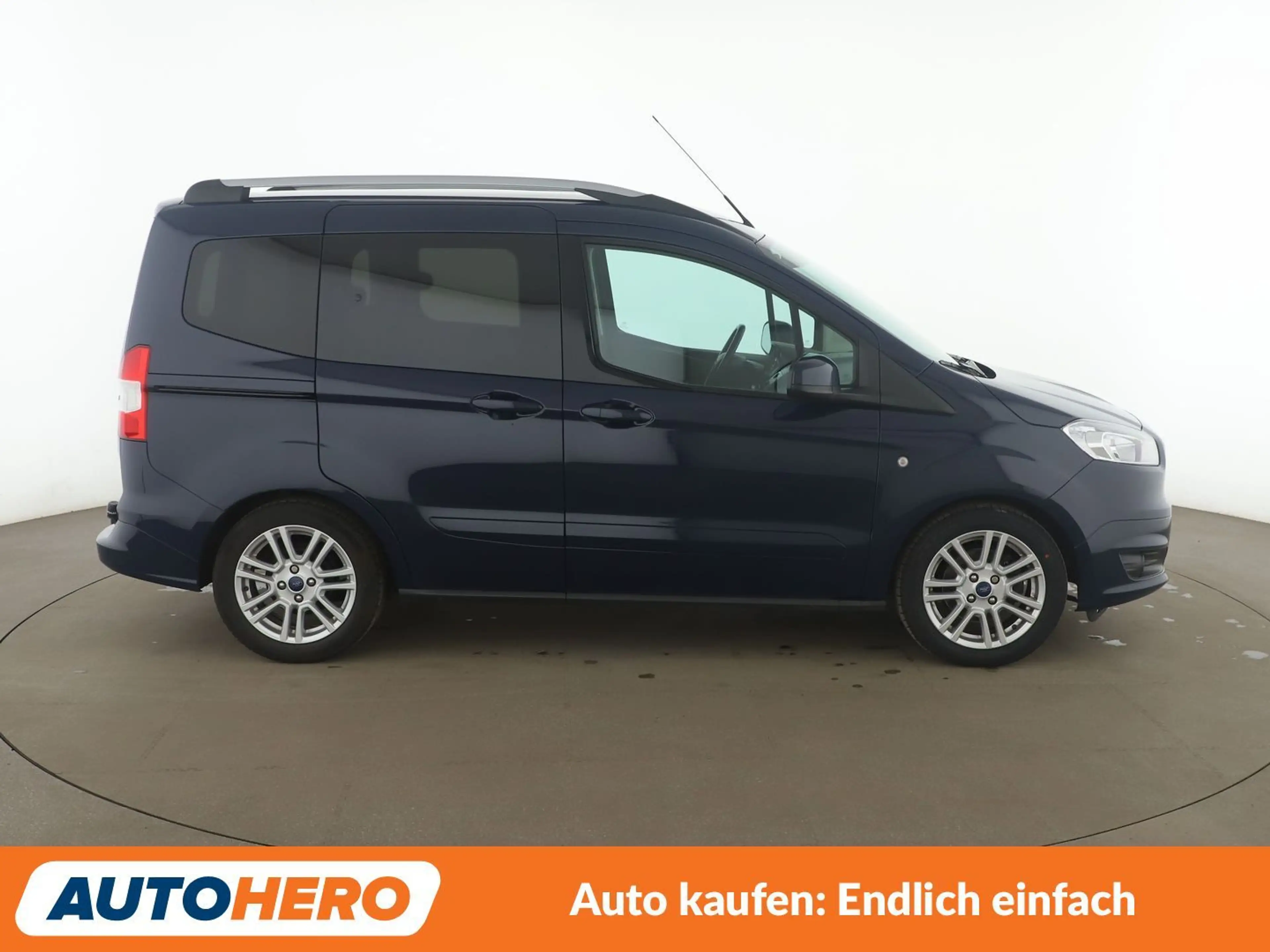 Ford Tourneo 1.0 EcoBoost Titanium*TEMPO*AHK*KLIMA*GARANTIE* — photo 7