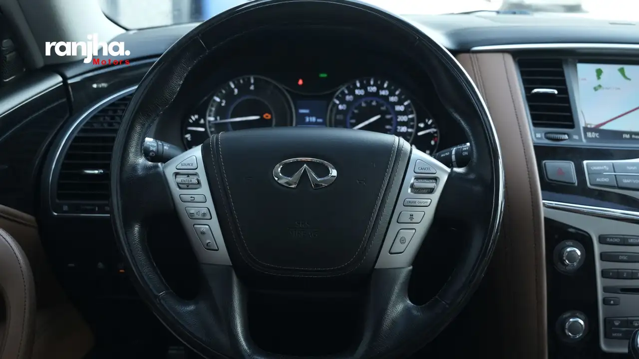 Infiniti QX80 снимка Infiniti QX80