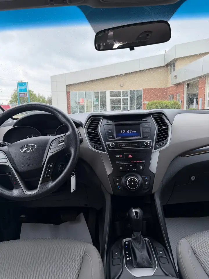 Hyundai SANTA FE снимка Hyundai SANTA FE