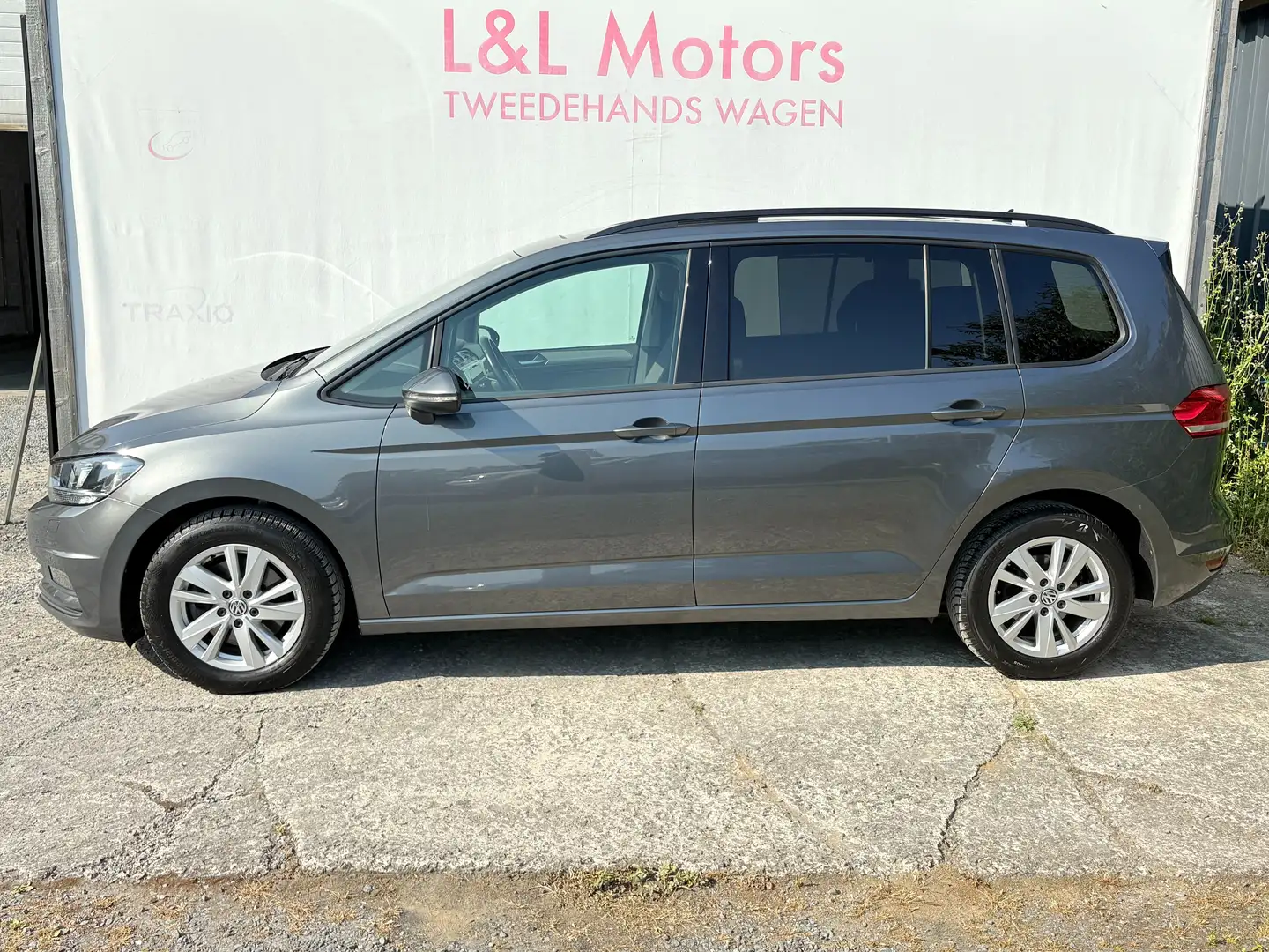 Volkswagen Touran 1.5TSI ACT Trendline DSG*7Plaats Panodak Acc* Grau - 2