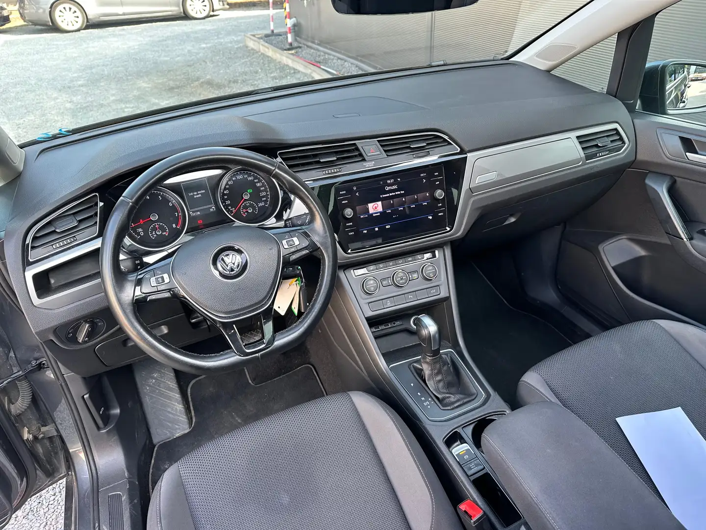 Volkswagen Touran 1.5TSI ACT Trendline DSG*7Plaats Panodak Acc* Gris - 2