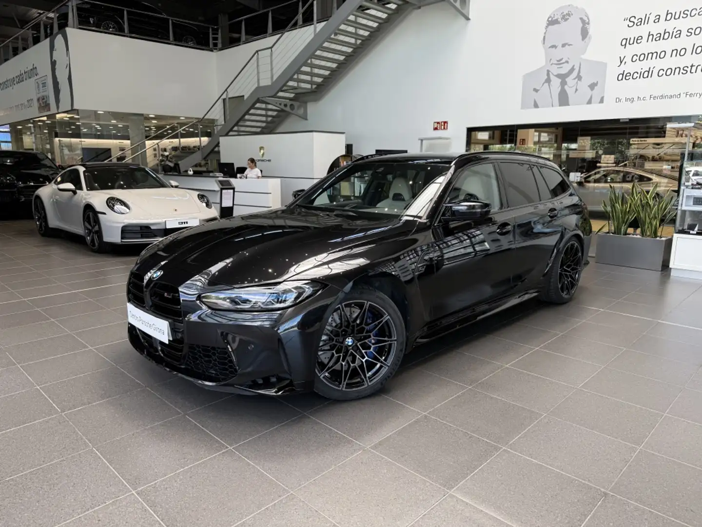 BMW M3 Competition Touring MxDrive Negro - 1