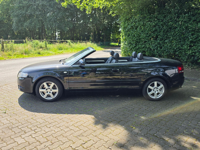 Audi A4 Cabrio 1.8 T *2.HD*Leder*Klimaut*Sitzh*Tempom — photo 10