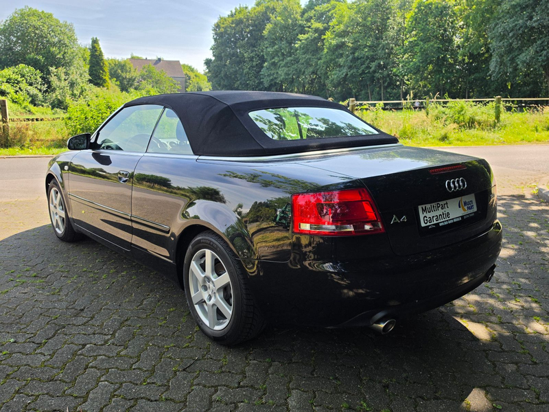 Audi A4 Cabrio 1.8 T *2.HD*Leder*Klimaut*Sitzh*Tempom — photo 9