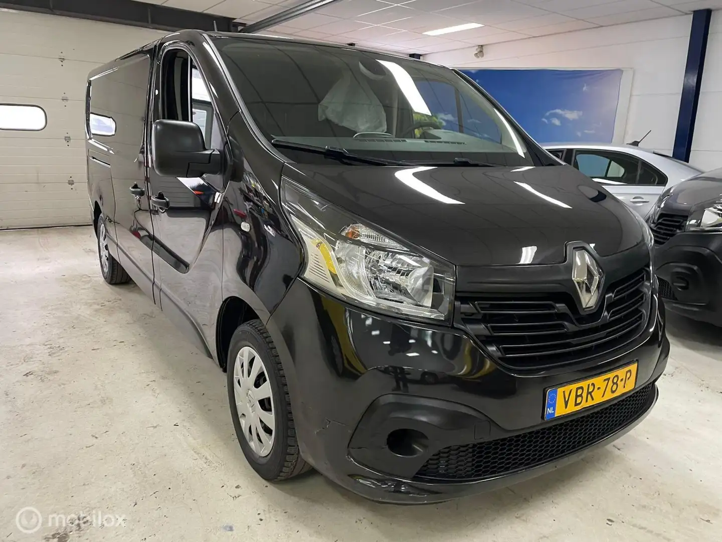 Renault Trafic bestel 1.6 dCi T29 L2H1 Comfort Energy Noir - 1
