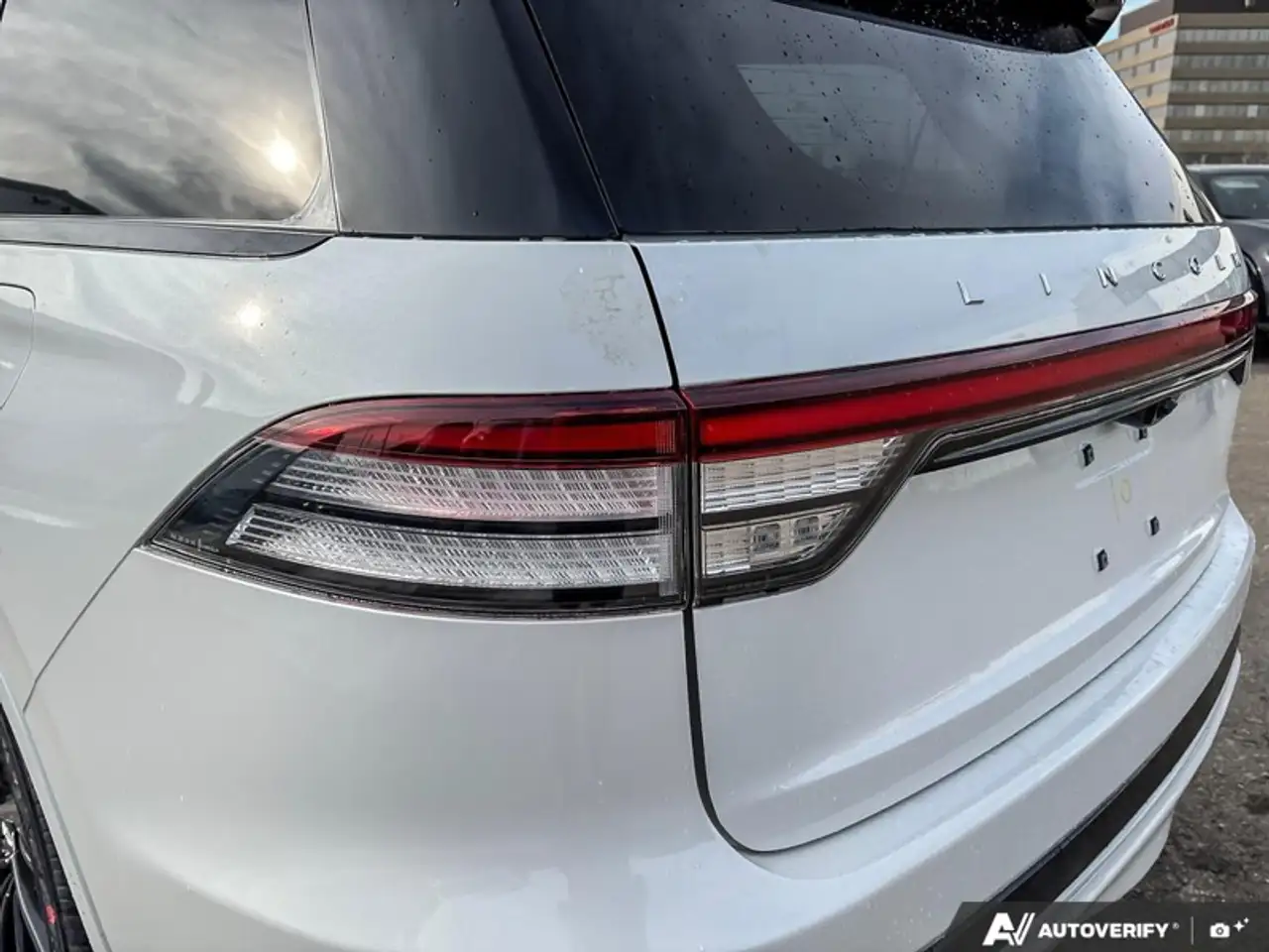Lincoln Aviator снимка Lincoln Aviator