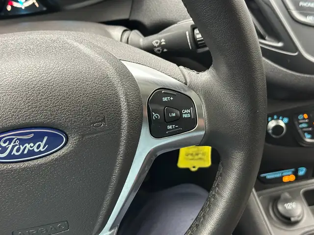 Ford Tourneo Courier view 17