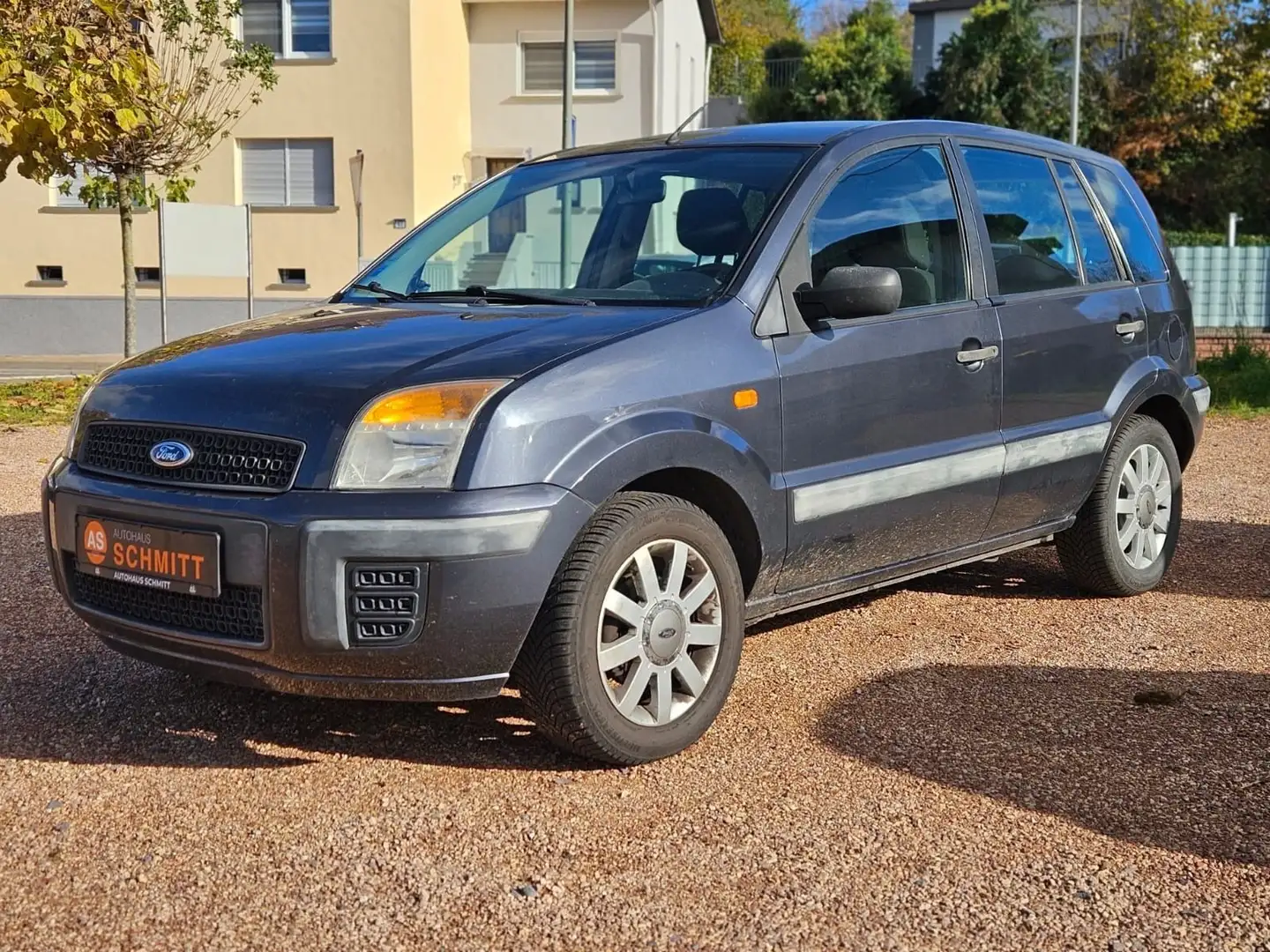 Ford Fusion Fun AUTOMATIK +TÜV 07/2026+Klima Grau - 1