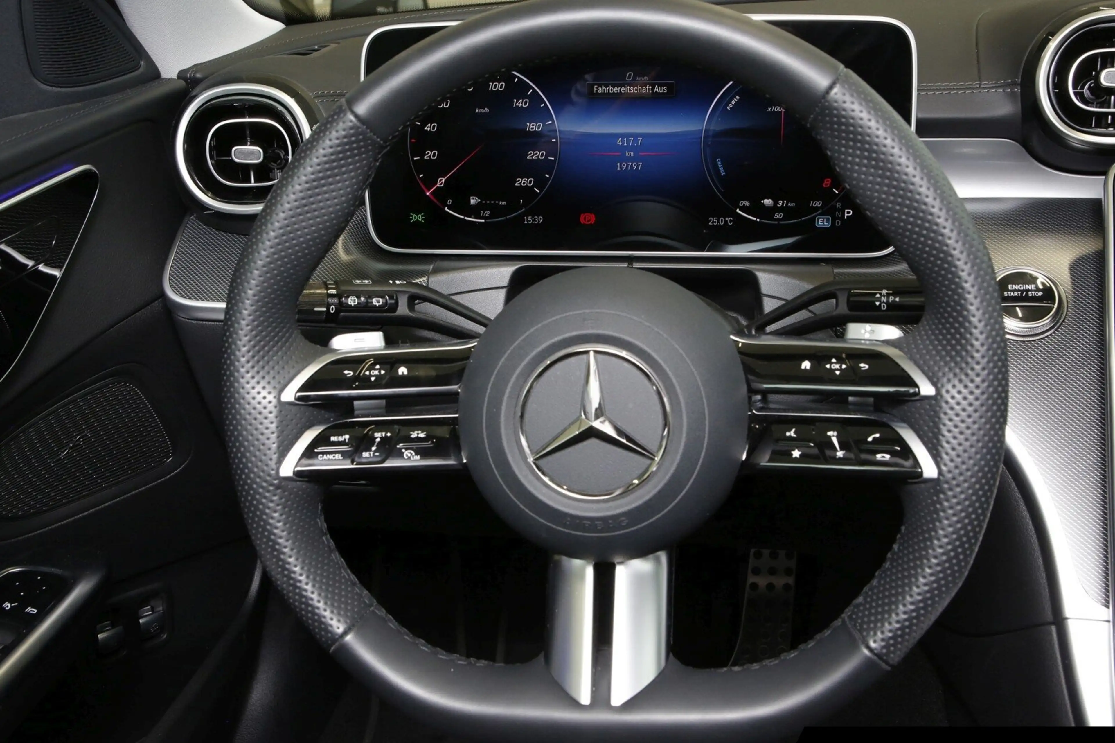 Mercedes-Benz C 300 C 300 e T AMG/LED/Totw./Night/Winterpaket/ — photo 13