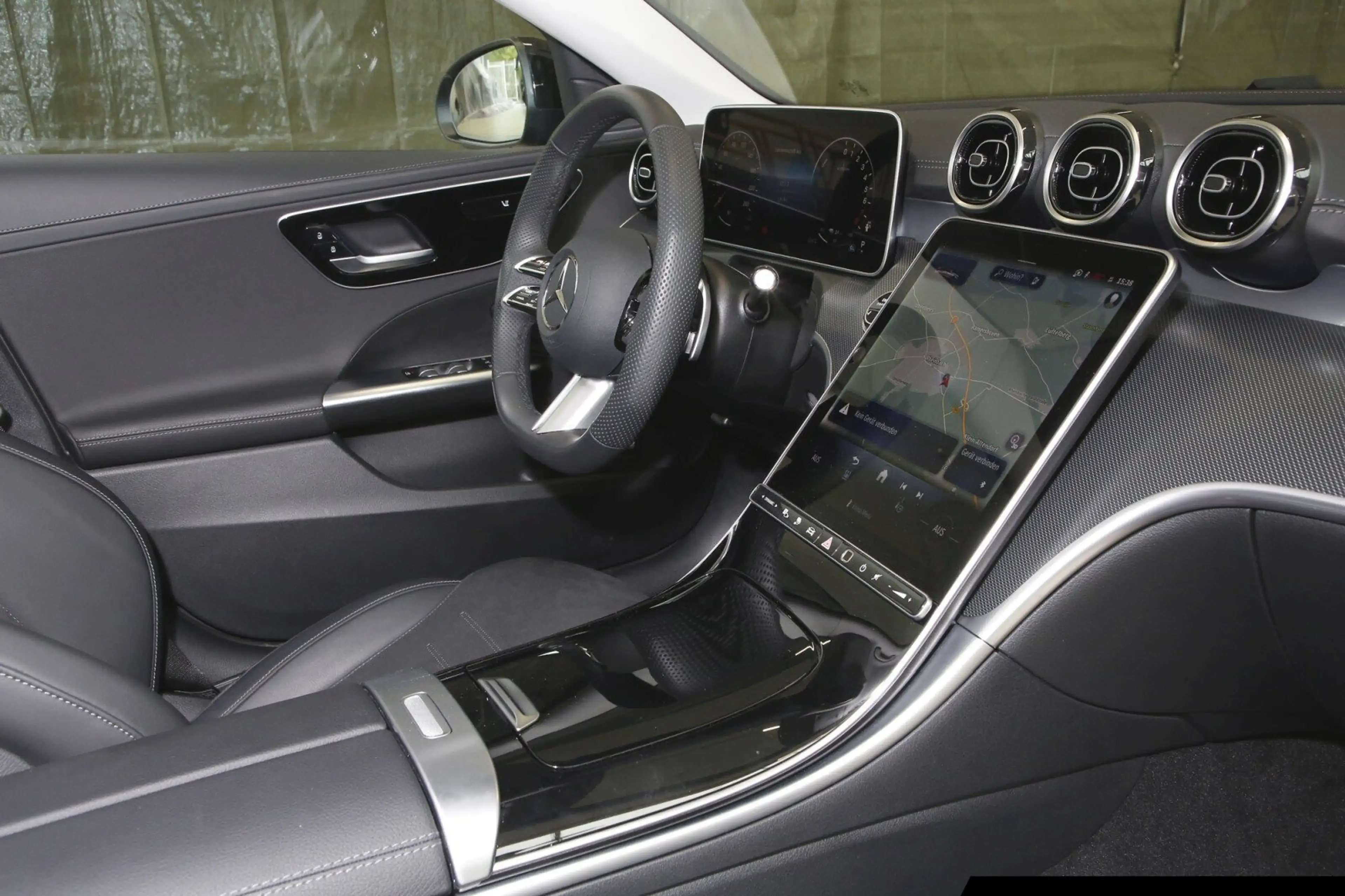 Mercedes-Benz C 300 C 300 e T AMG/LED/Totw./Night/Winterpaket/ — photo 8
