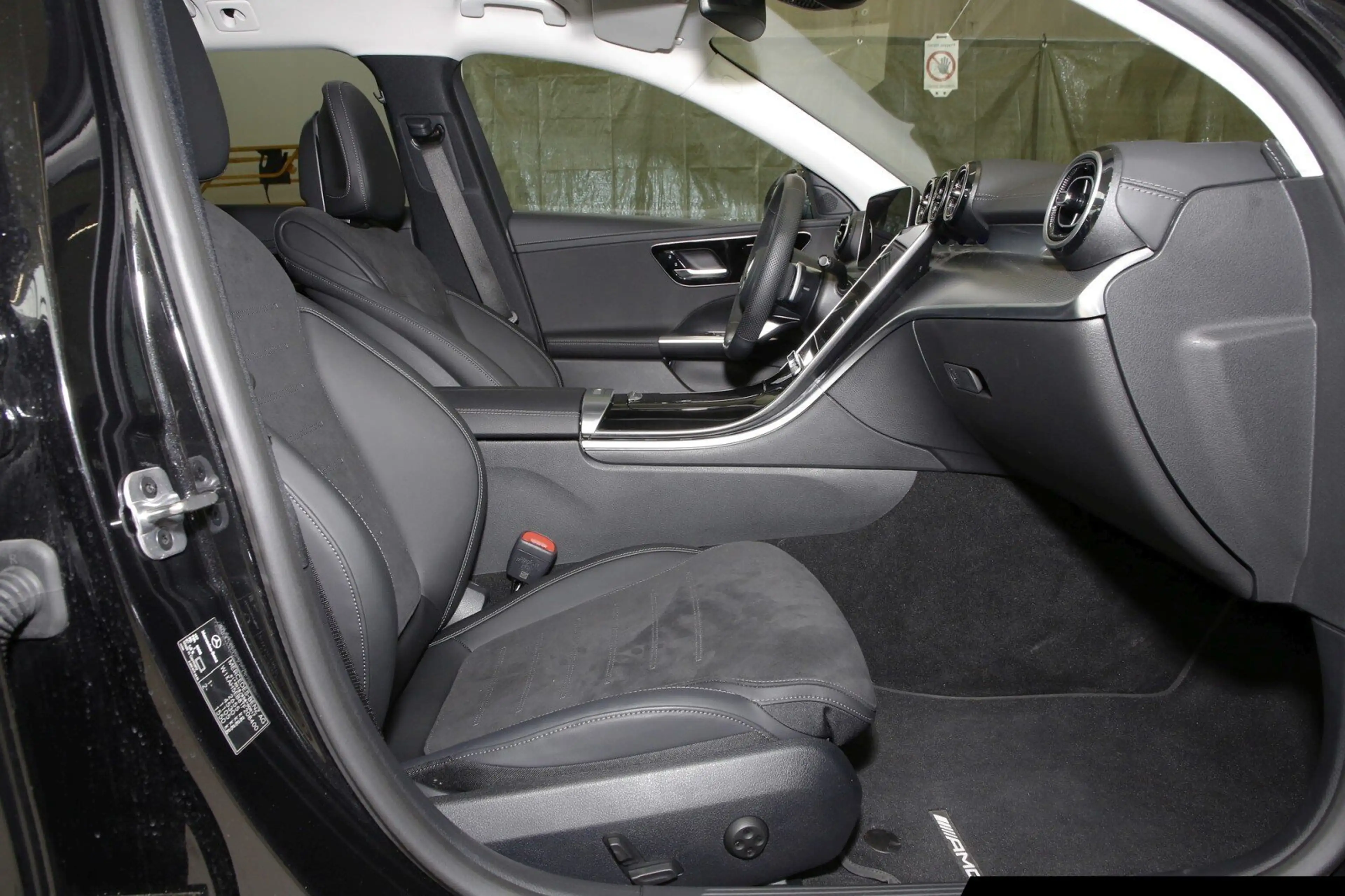 Mercedes-Benz C 300 C 300 e T AMG/LED/Totw./Night/Winterpaket/ — photo 6