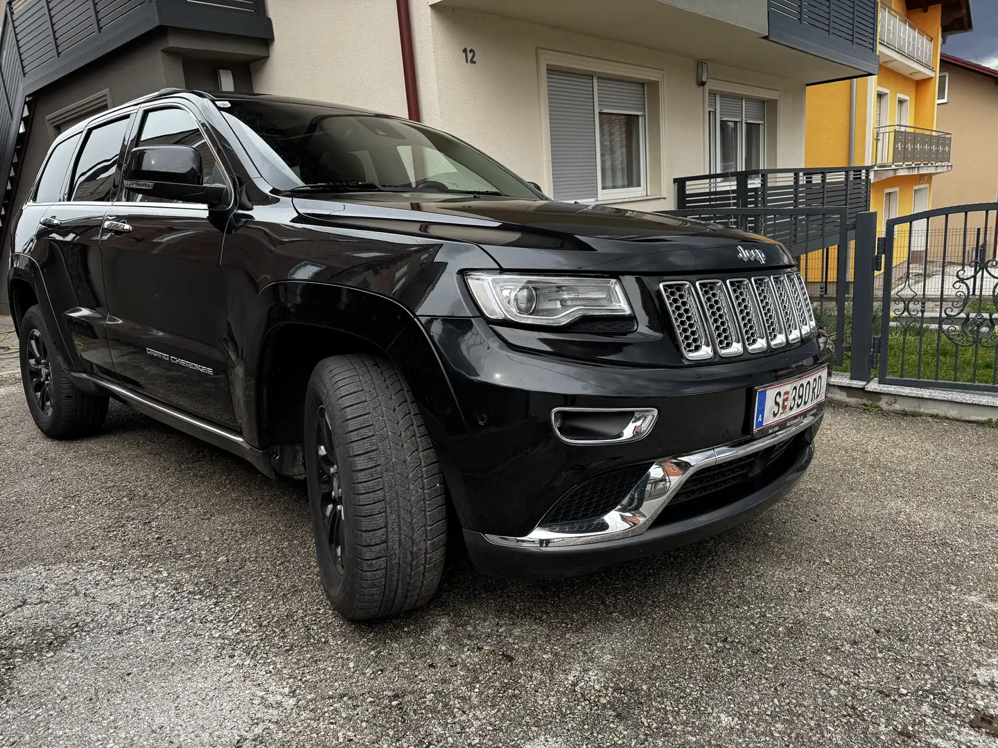 Jeep Grand Cherokee Grand Cherokee 3.0I Multijet Summit Schwarz - 2