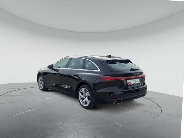 Audi A5 view 3