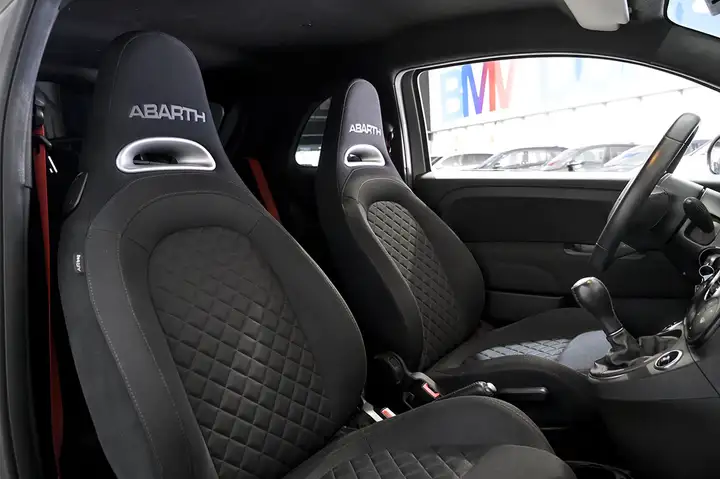 Abarth 500 2020, foto 24