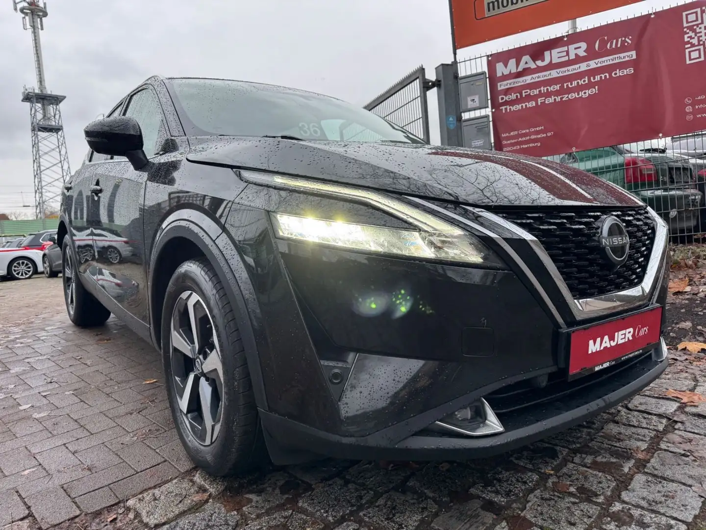 Nissan Qashqai N-Connecta ACC*360*VIRTUAL*LED*KEYLESS Schwarz - 1