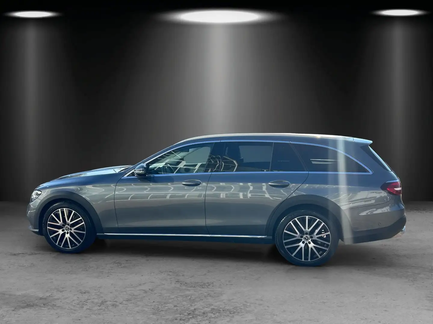 Mercedes-Benz E 220 E220d 4M Tl All-Terrain DISTRO Pano AHK Memo LED Gris - 2