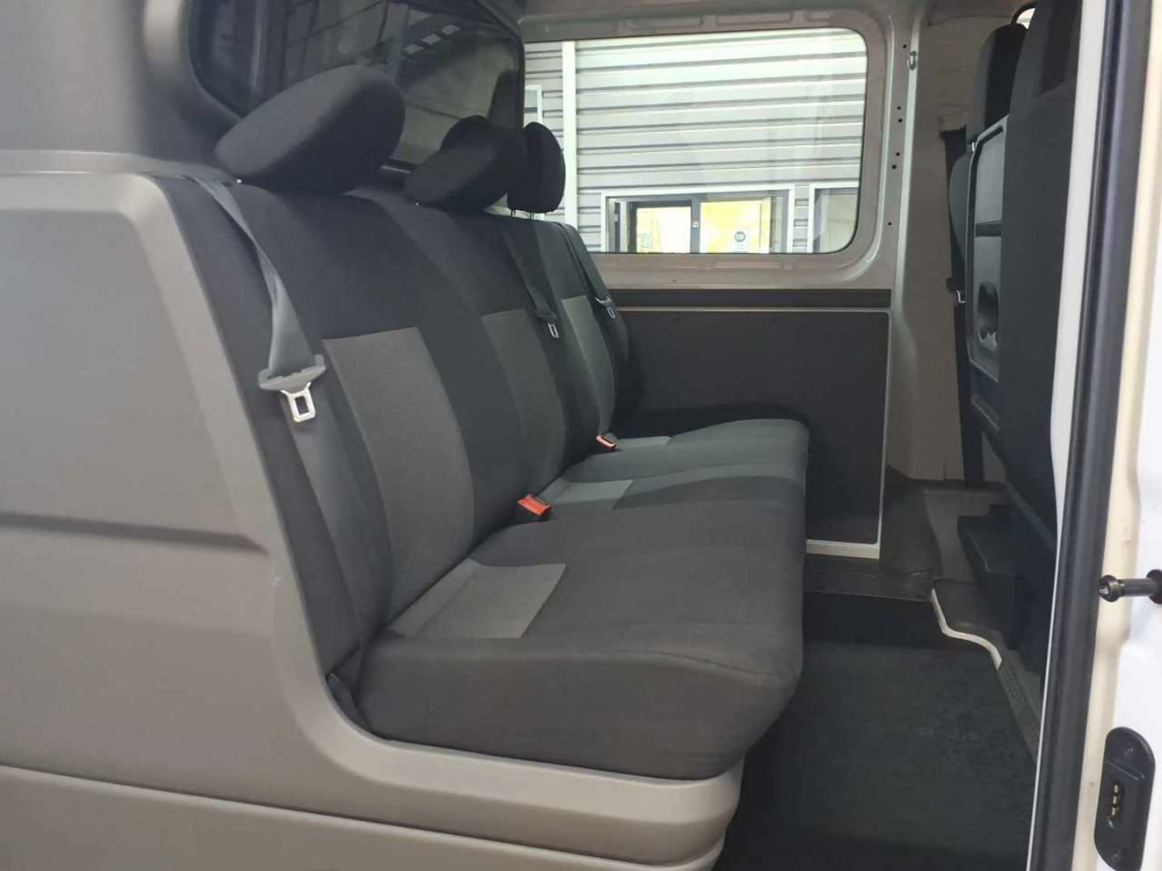 Volkswagen Crafter Plus 35 Kasten L2H2 / Bluetooth, Klima — photo 7