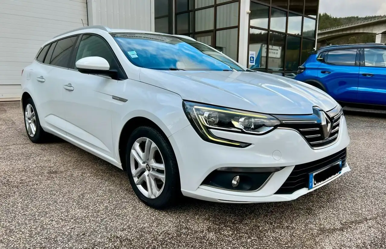 Renault Megane Estate 1.3 TCe 140 EDC Limited