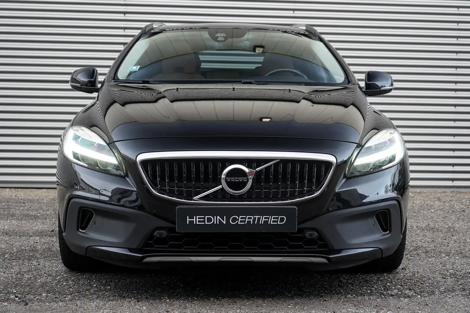 Volvo V40 Cross Country 1.5 T3 Automaat Polar+ Luxury | Lederen bekleding Noir - 2