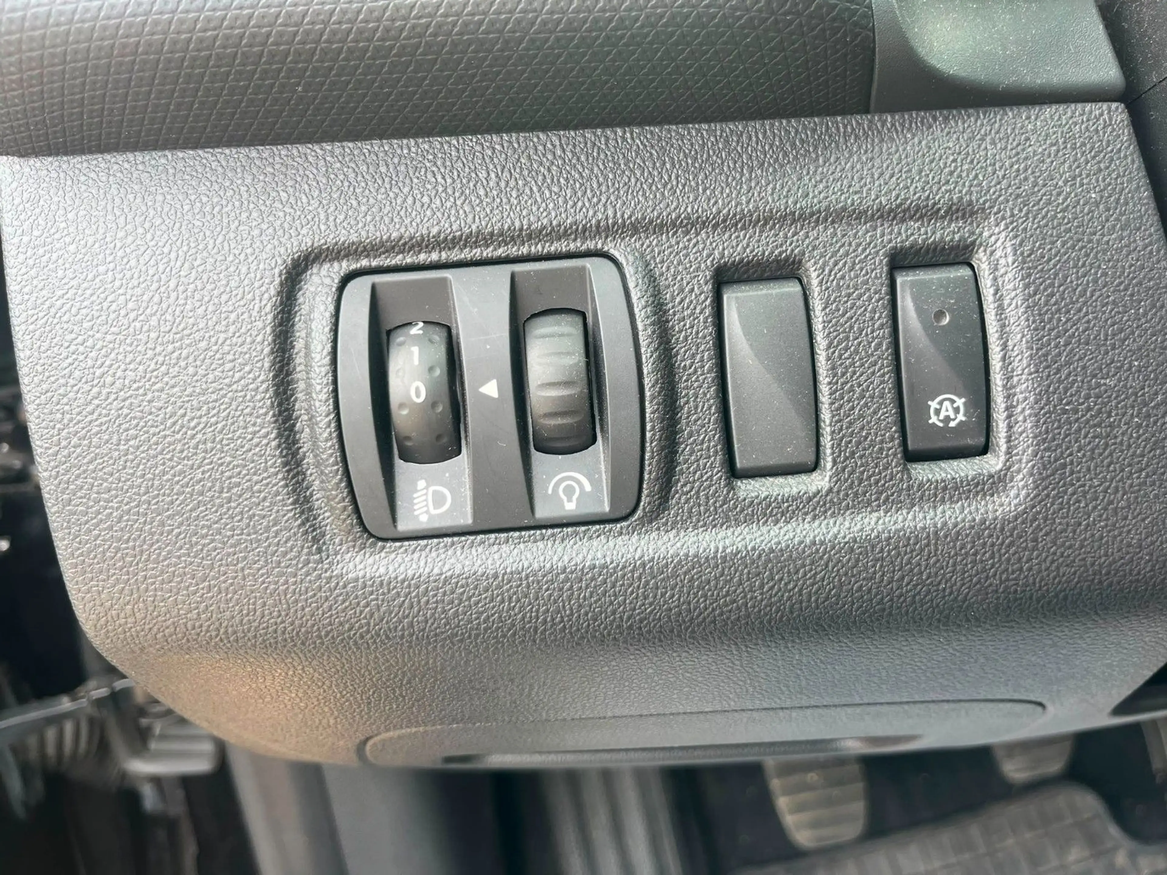 Renault Clio IV Limited,Navi,Klima,PDC,8xbereift, — photo 15
