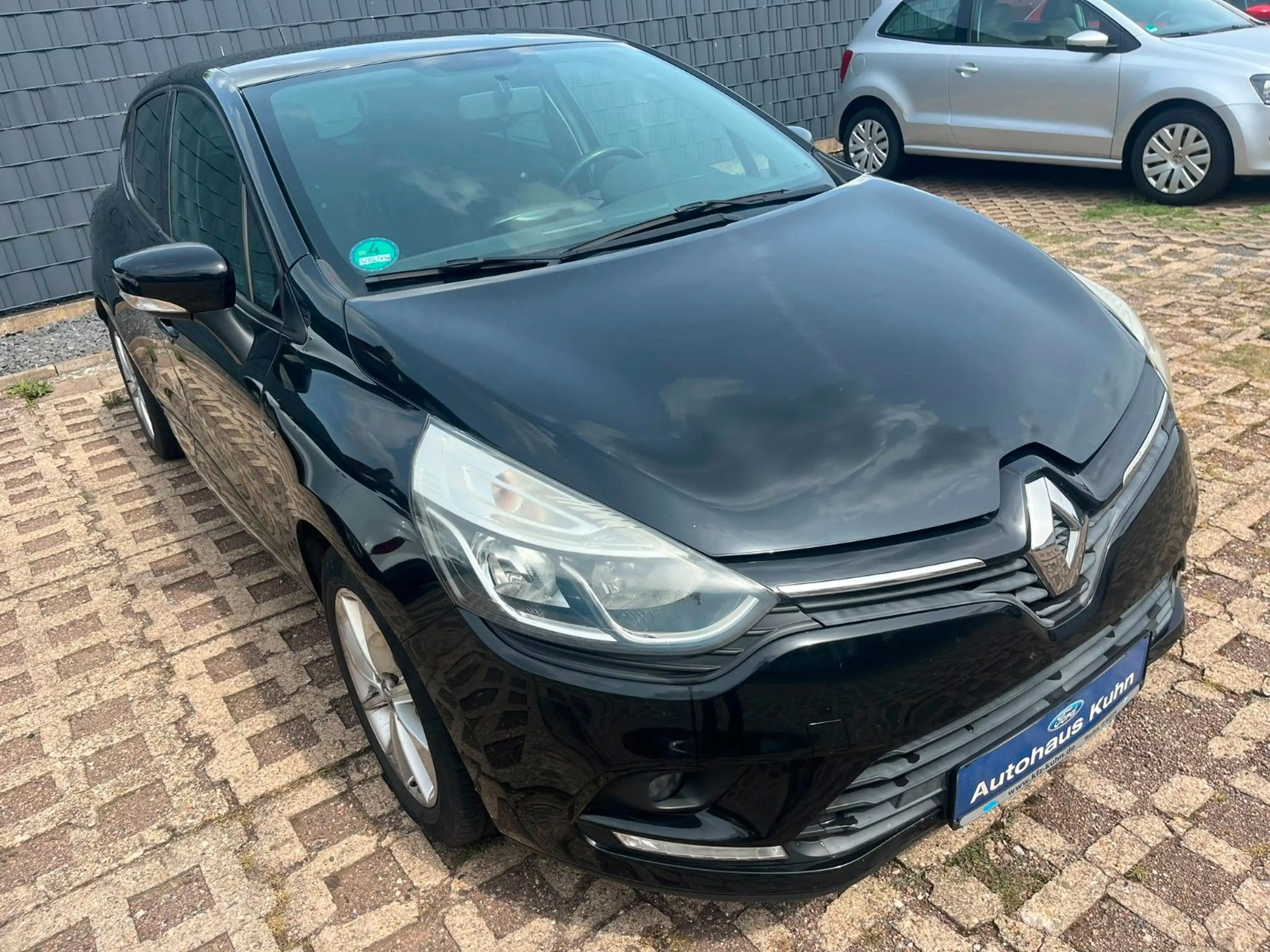 Renault Clio IV Limited,Navi,Klima,PDC,8xbereift,