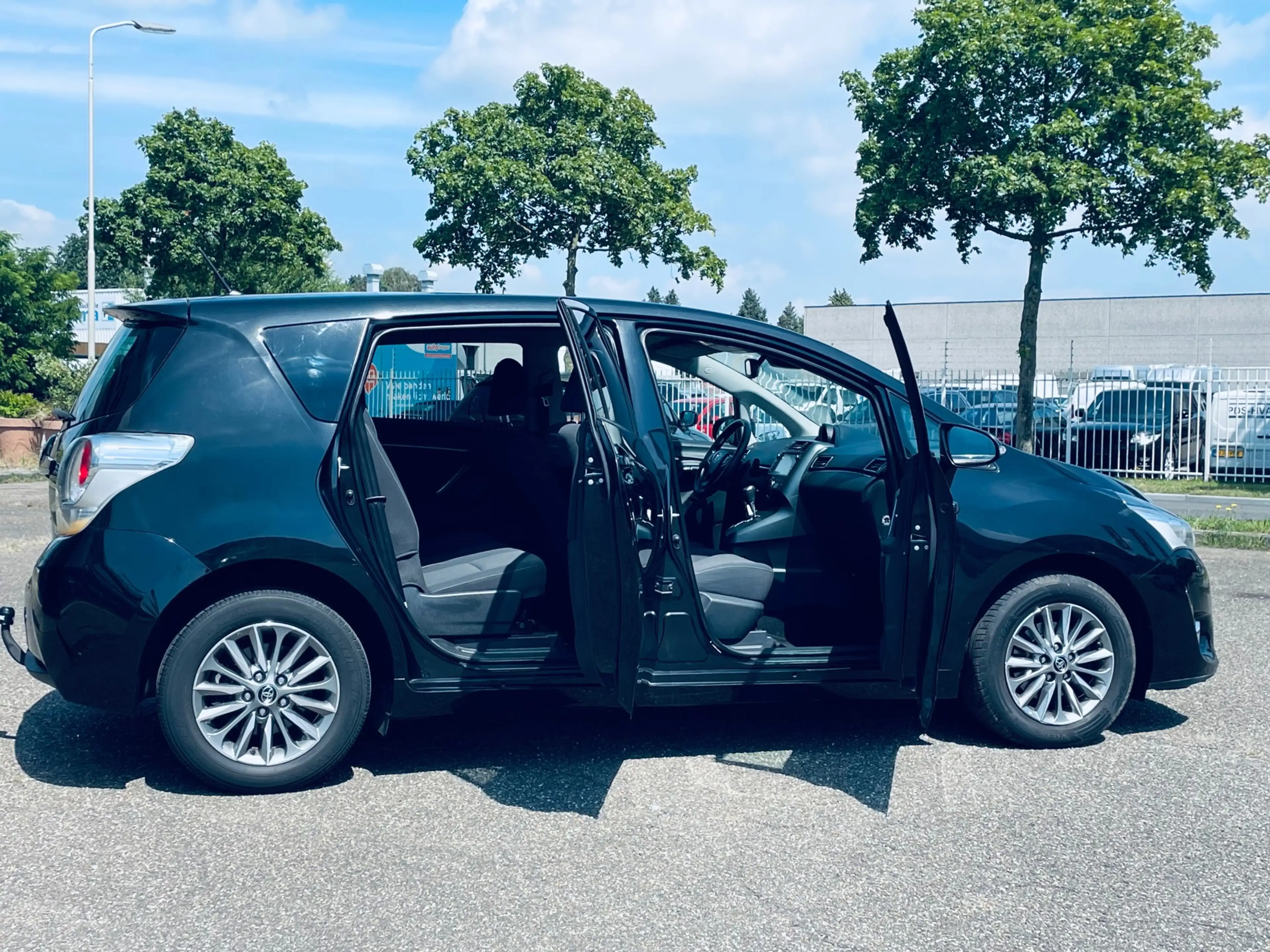 Toyota Verso 1.8 VVT-i Aspiration 7p. cruise control achter cam — photo 7