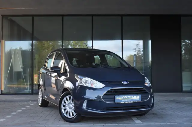 Ford B-Max view 5