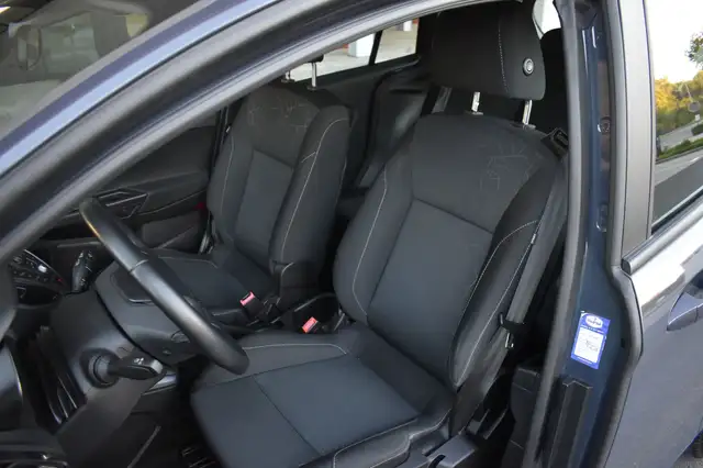 Ford B-Max view 10