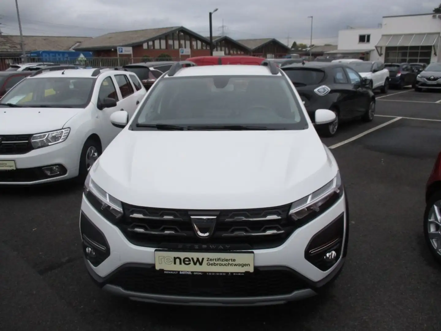 Dacia Sandero Stepway TCe 90 CVT Comfort Weiß - 1