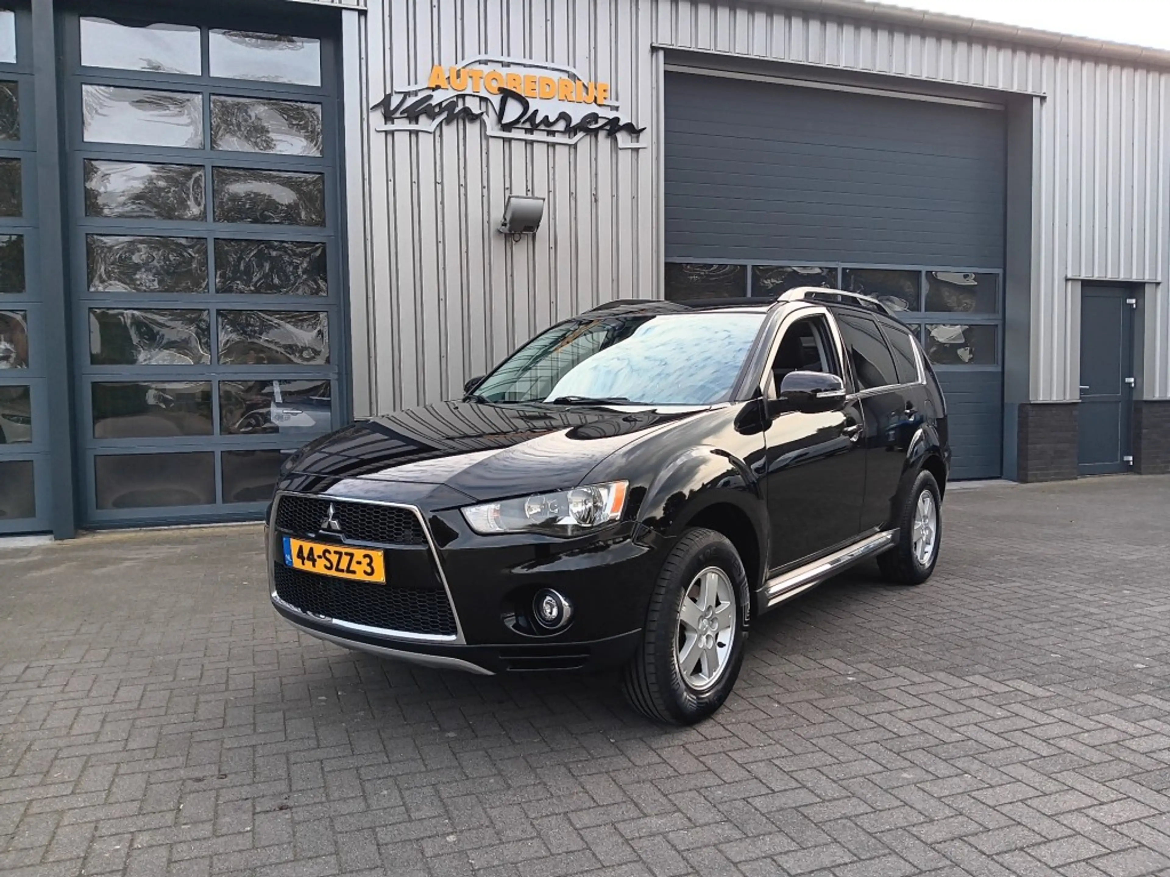 Mitsubishi Outlander 2.0 147pk Edition Two Clima/Cruise Control PDC Ac — photo 2