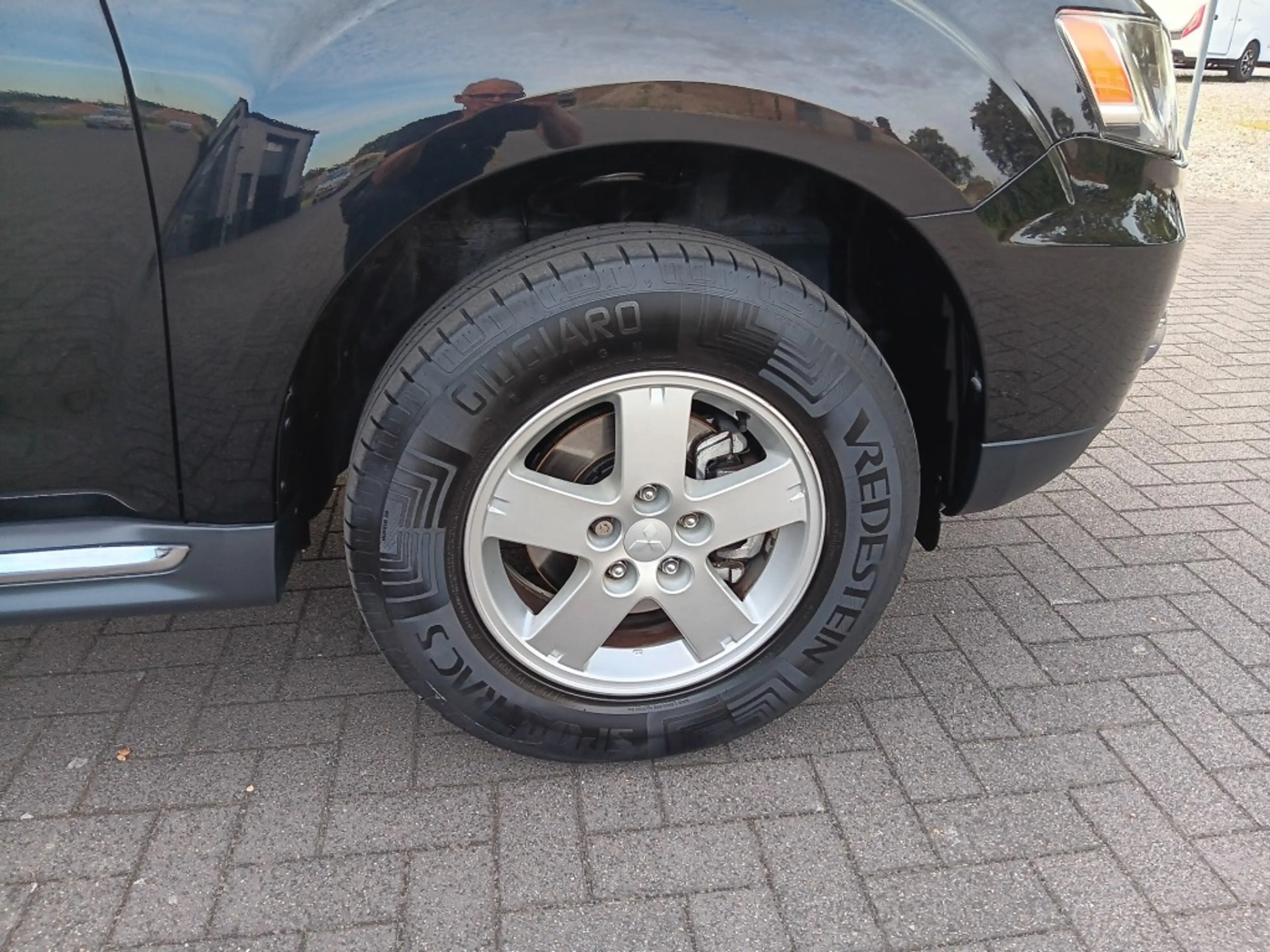 Mitsubishi Outlander 2.0 147pk Edition Two Clima/Cruise Control PDC Ac — photo 11