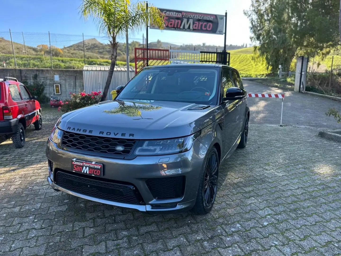 Land Rover Range Rover Sport Range Rover Sport 3.0 tdV6 HSE auto R-Dynamic Argintiu - 2