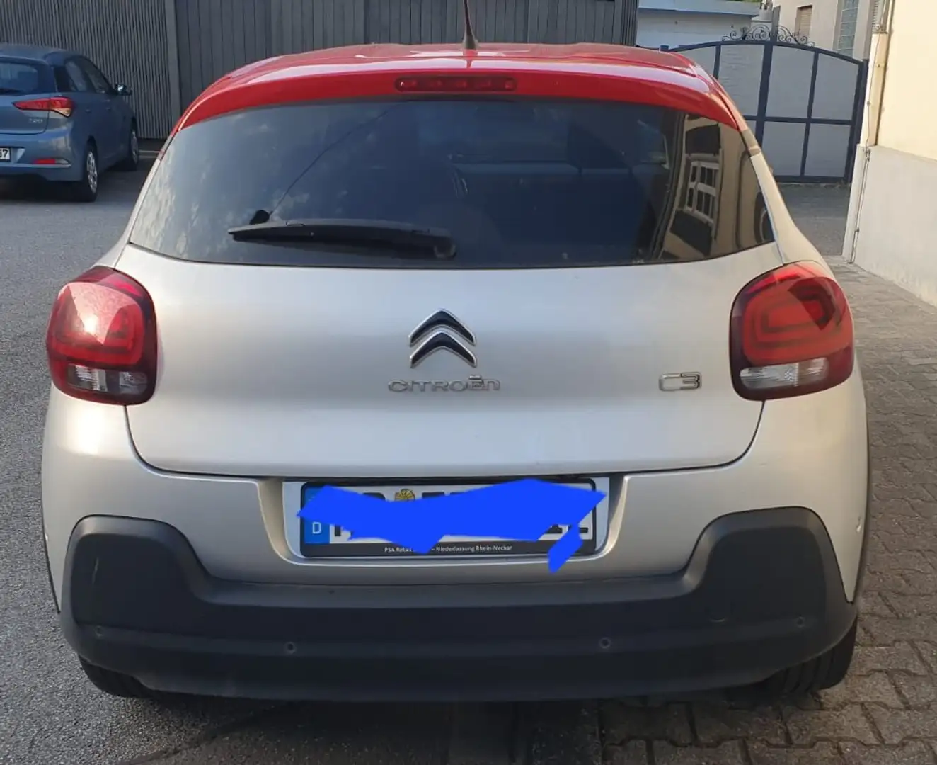 Citroen C3 C3 Pure Tech 110 S Grau - 2