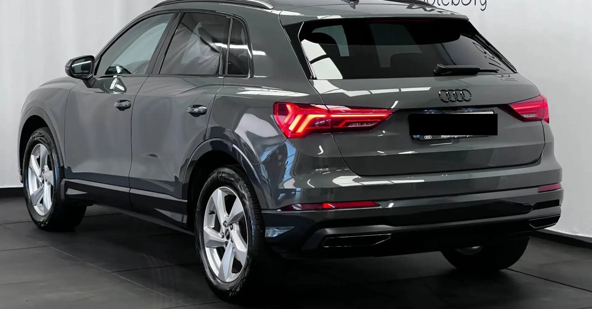 Audi Q3 35 TFSI advanced Szary - 2