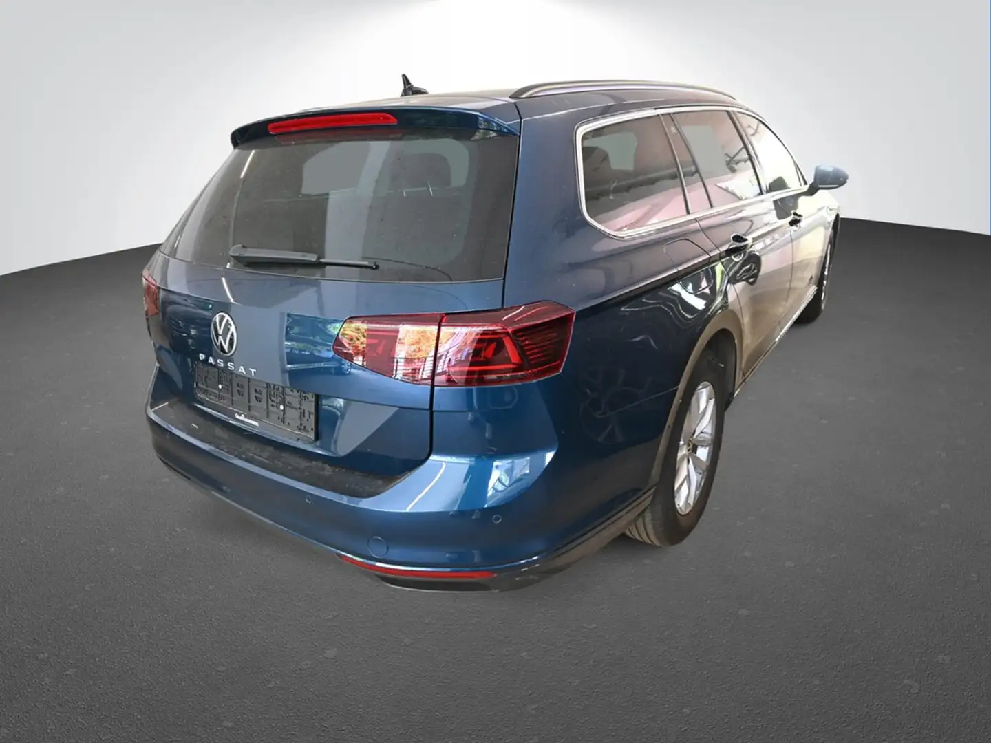 Volkswagen Passat Var 1.5 TSI Automatik Business IQ Drive MatrixL... Blau - 2