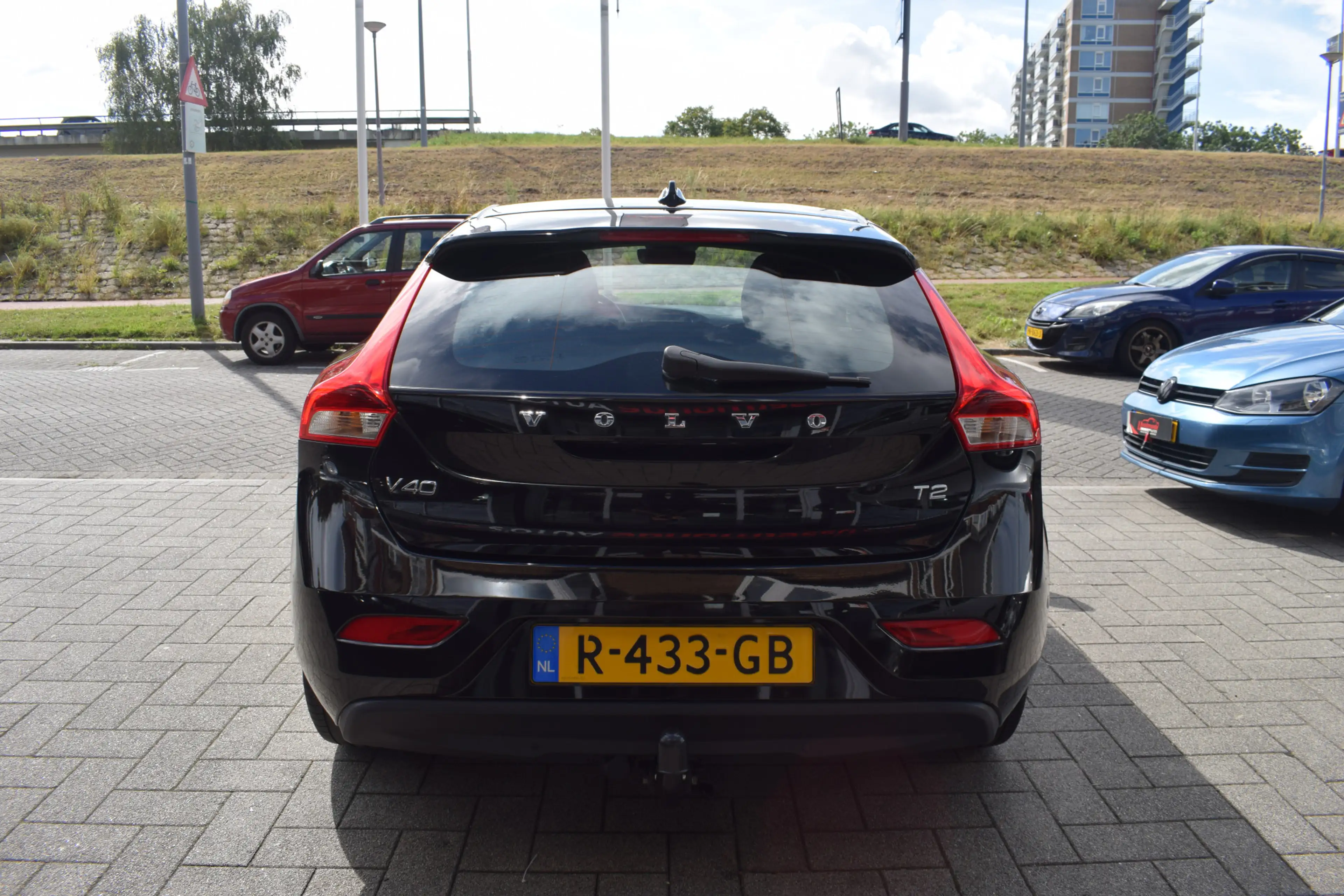 Volvo V40 2.0 T2 Inscription 103.914 — photo 9
