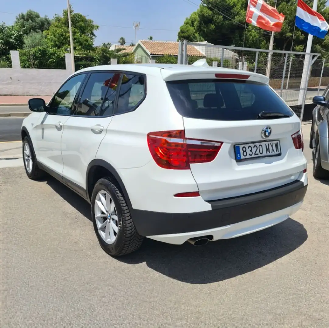 BMW X3 xDrive 20iA Weiß - 2